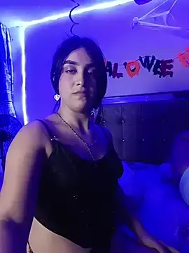 Stripchat Nude Webcam of Bigtiti01