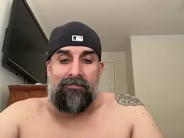 Stripchat Free Porn Cam of cattleman25