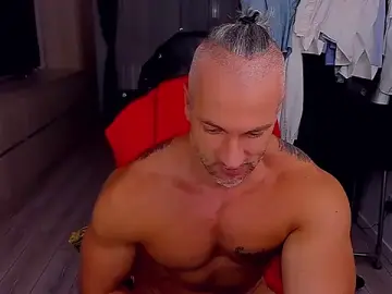 Stripchat Adult Webcam of MarisMuscle
