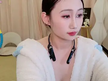 Stripchat Live Porn of BoxedGyre-