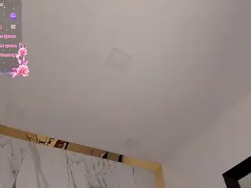 Stripchat Sex Cam of Bylie_Hills