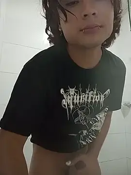 Stripchat Free Live Porn of CataliinaSanttana