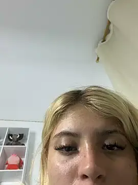 Stripchat Free Live Porn of _Alicee_1