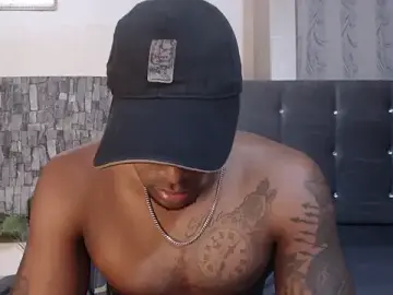Stripchat Nude Webcam of Joseph_Fit97