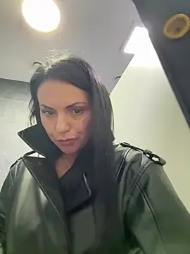 Stripchat Adult Webcam of KimKelly13