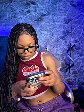 Stripchat Adult Webcam of Melany_Williams