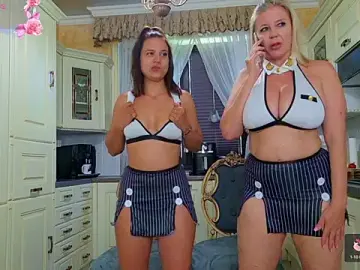 Stripchat Best live sex cam show of TUNDEROSE1