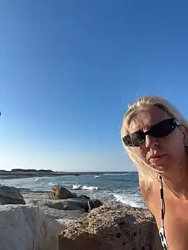 Stripchat Private Sex Chat of TUNDEROSE1