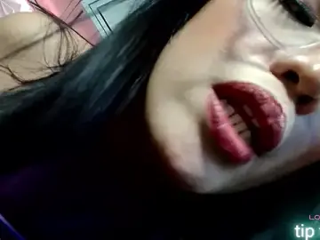 Stripchat Adult Video Chat of TripToHeavenTS