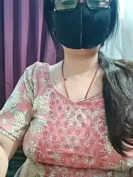 Stripchat Adult Video Chat of Aishwaryaa_69