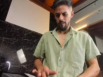 Stripchat Private Sex Chat of Leo_Vesper