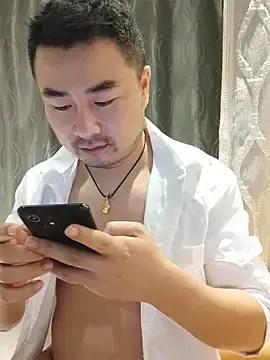 Stripchat Live Sex Cam of guozuo
