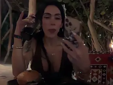 Stripchat Live Sex Cam of morganaramirez