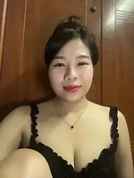 Stripchat Watch Live Sex Cams of Bunny_Scarlett18