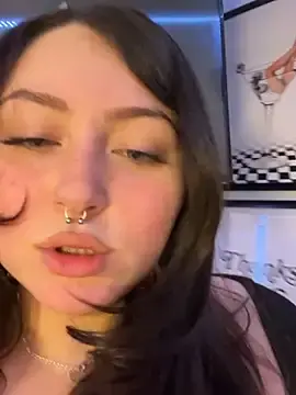 Stripchat Live Sex of Evemeqt