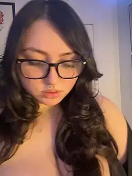 Stripchat Sex Cam of Evemeqt