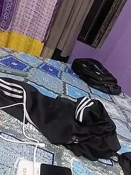 Stripchat Nude Webcam of INDIAN_PRINCE_01