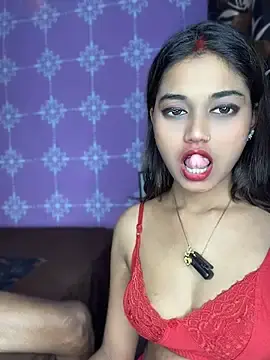 Stripchat Free Live Porn of Sweet-priyaa
