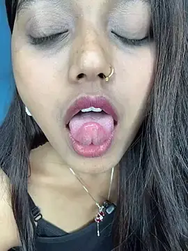 Stripchat Sex Chat of Sweet-priyaa