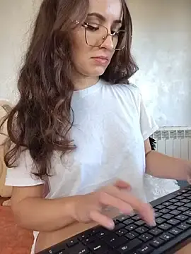 Stripchat Nude Webcam of saidaskye