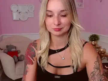 Stripchat Nude Webcam of LilFleurish