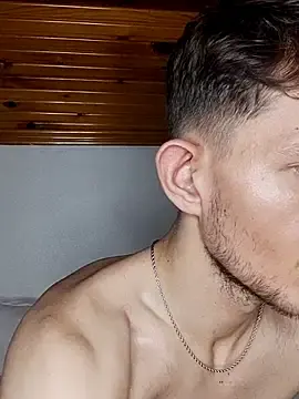 Stripchat Watch Live Sex Cams of mamihso1
