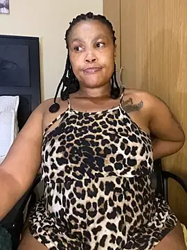 Stripchat Free Porn Cam of BADFATASS85