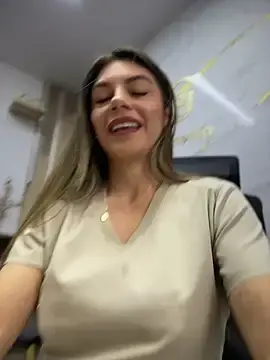 Stripchat Live Sex of alicee16
