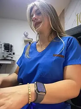 Stripchat Free Live Porn of alicee16