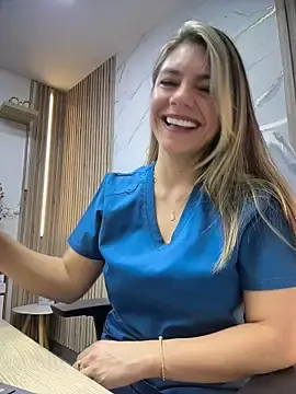 Stripchat Nude Webcam of alicee16