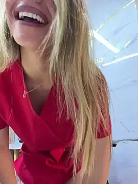 Stripchat Sex Cam of alicee16