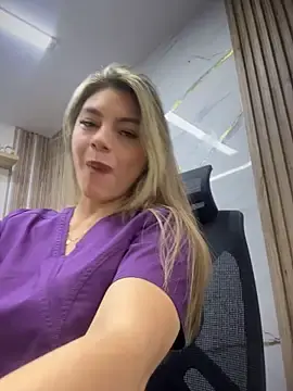 Stripchat Best live sex cam show of alicee16