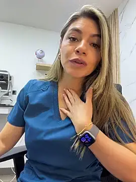 Stripchat Live Porn of alicee16