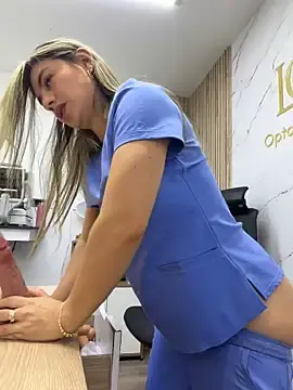 Stripchat Live Porn of alicee16