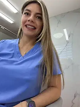 Stripchat Adult Webcams of alicee16