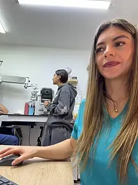 Stripchat Live Porn of alicee16