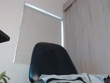 Stripchat Free Porn Cam of felipelopezz23