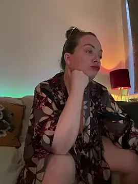 Stripchat Sex Cam of FemDom_RubyKnightXXO
