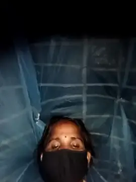 Stripchat Free Porn Cam of Khusbu_yadavv