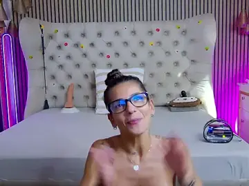 Stripchat Adult Video Chat of PlayfulShow