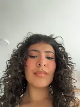 Stripchat Nude Webcam of SugarTroubl33