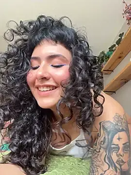 Stripchat Sex Cam of SugarTroubl33