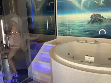 Stripchat Sex Cam of mikkixmeow