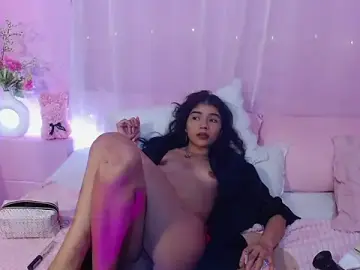 Stripchat Watch Live Sex Cams of Sweetcristin