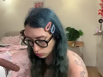 Stripchat Live Sex of Kelly_Berry__