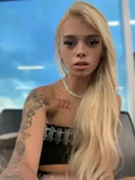 Stripchat Sex Cam of Terribletabby