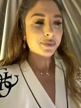 Stripchat Best live sex cam show of LucyBridgette