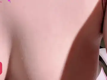 Stripchat Live Sex Cam of Vesper-333