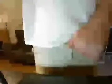 Stripchat Sex Cam of jonas_camboy