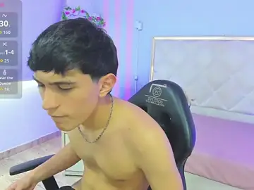 Stripchat Watch Live Sex Cams of MARCO_TAY